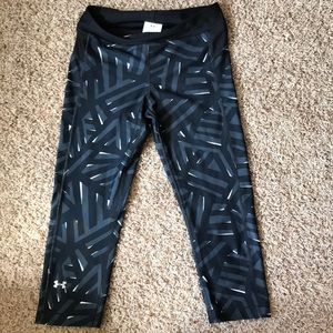 Under Armour Women’s compression Capri - black